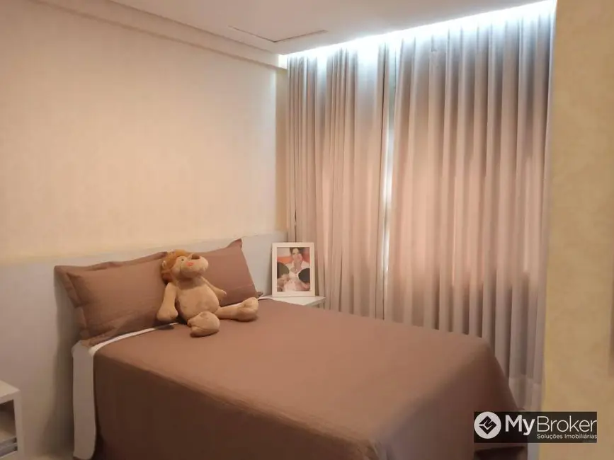 Foto 8 de Sobrado com 4 quartos à venda, 551m2 em Condomínio do Lago, Goiania - GO