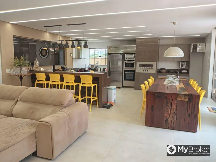 Foto 4 de Sobrado com 4 quartos à venda, 551m2 em Condomínio do Lago, Goiania - GO