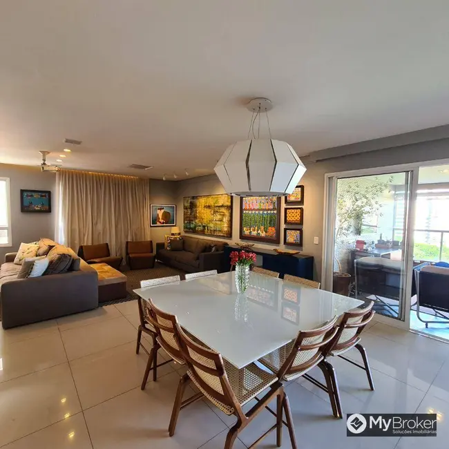 Apartamento com 4 quartos à venda, 242m2 em Jardim Goiás, Goiania - GO - imagem 8 Foto 8 de Apartamento com 4 quartos à venda, 242m2 em Jardim Goiás, Goiania - GO
