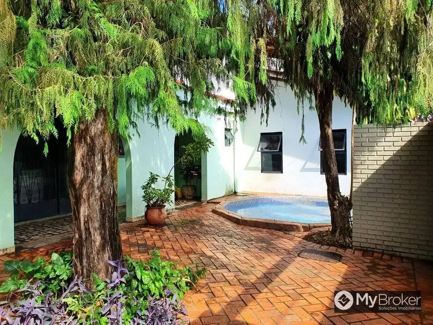 Foto 4 de Casa com 3 quartos à venda, 450m2 em Setor Coimbra, Goiania - GO