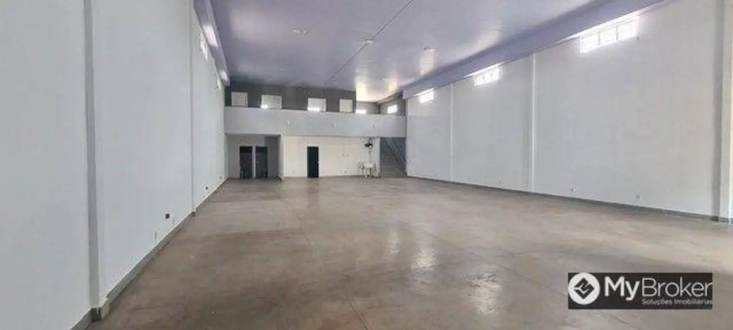 Armazém / Galpão à venda, 300m2 em Senador Canedo - GO - imagem 3 Foto 3 de Armazém / Galpão à venda, 300m2 em Senador Canedo - GO