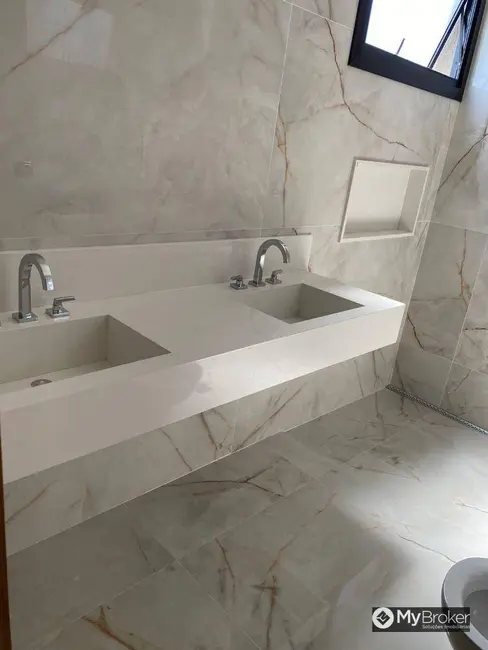 Foto 3 de Casa de Condomínio com 4 quartos à venda, 496m2 em Residencial Goiânia Golfe Clube, Goiania - GO