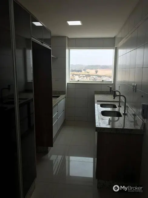 Foto 22 de Apartamento com 4 quartos à venda, 188m2 em Residencial Interlagos, Rio Verde - GO