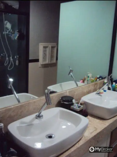 Sobrado com 3 quartos à venda, 431m2 em Jardim América, Goiania - GO - imagem 3 Foto 3 de Sobrado com 3 quartos à venda, 431m2 em Jardim América, Goiania - GO