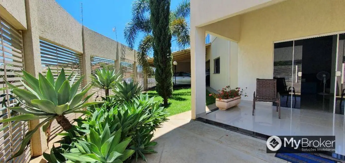 Sobrado com 5 quartos à venda, 730m2 em Caldas Novas - GO - imagem 8 Foto 8 de Sobrado com 5 quartos à venda, 730m2 em Caldas Novas - GO