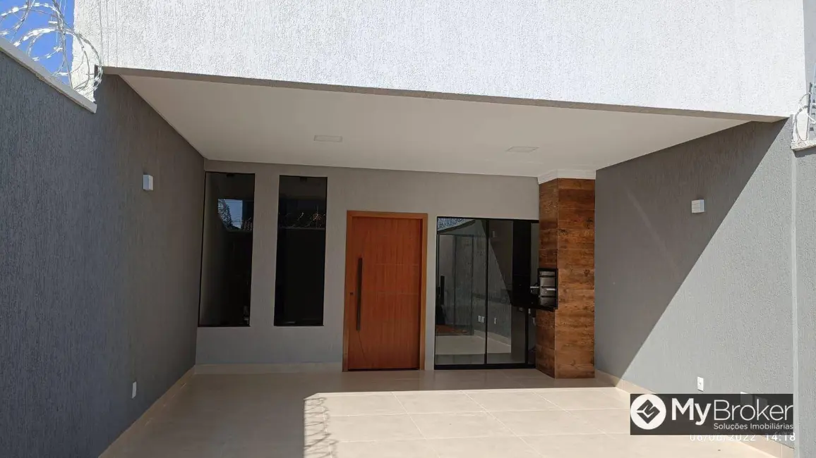 Foto 3 de Casa com 3 quartos à venda, 150m2 em Parque das Paineiras (1,2,3 e 4 Etapa), Goiania - GO