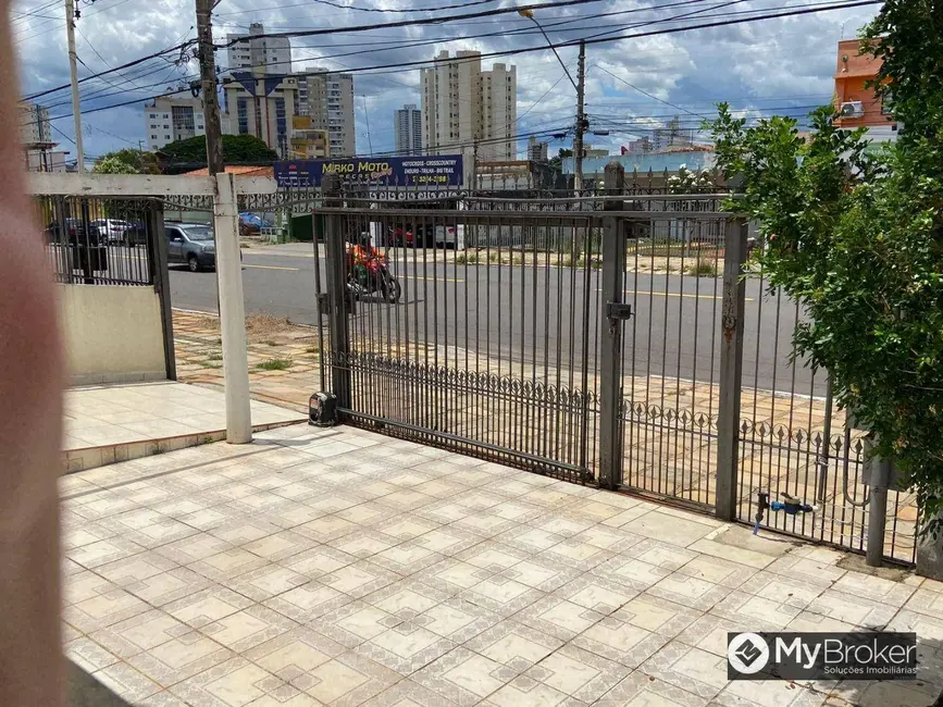 Casa à venda, 450m2 em Setor Centro Oeste, Goiania - GO - imagem 7 Foto 7 de Casa à venda, 450m2 em Setor Centro Oeste, Goiania - GO