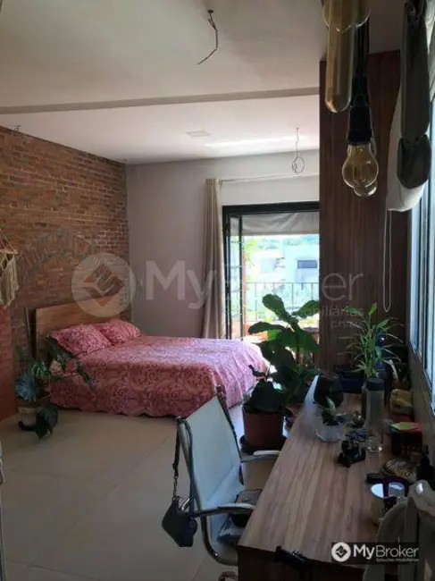 Foto 9 de Sobrado com 4 quartos à venda, 442m2 em Jardins Verona, Goiania - GO