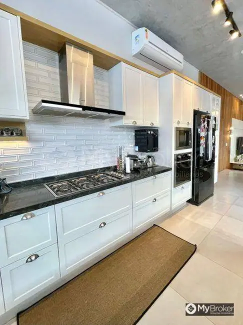 Casa de Condomínio com 3 quartos à venda, 454m2 em Jardins Verona, Goiania - GO - imagem 8 Foto 8 de Casa de Condomínio com 3 quartos à venda, 454m2 em Jardins Verona, Goiania - GO