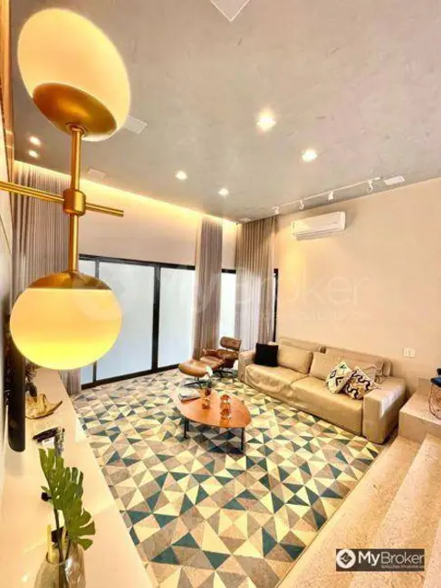 Casa de Condomínio com 3 quartos à venda, 454m2 em Jardins Verona, Goiania - GO - imagem 3 Foto 3 de Casa de Condomínio com 3 quartos à venda, 454m2 em Jardins Verona, Goiania - GO