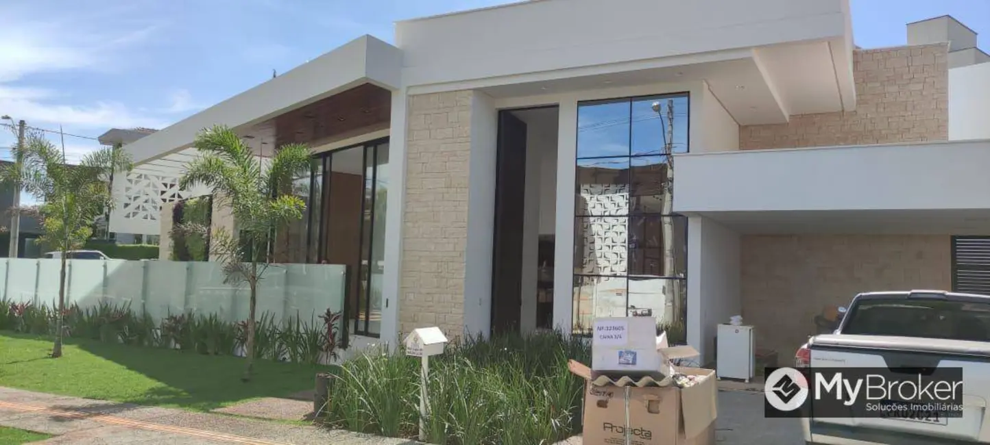 Foto 2 de Casa de Condomínio com 4 quartos à venda, 662m2 em Condomínio do Lago, Goiania - GO