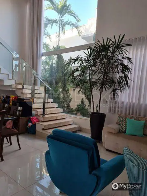 Foto 4 de Sobrado com 5 quartos à venda, 380m2 em Jardins Verona, Goiania - GO