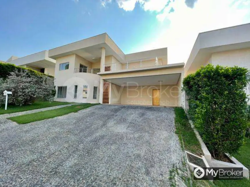 Sobrado com 4 quartos à venda, 369m2 em Jardins Paris, Goiania - GO - imagem 3 Foto 3 de Sobrado com 4 quartos à venda, 369m2 em Jardins Paris, Goiania - GO