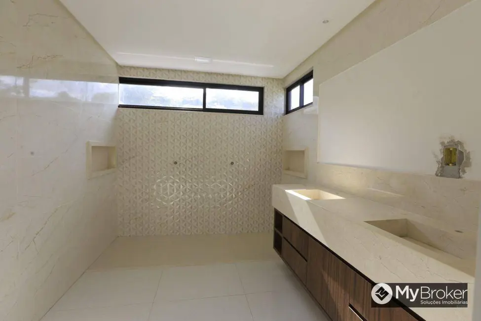 Sobrado com 3 quartos à venda, 570m2 em Residencial Parque Mendanha, Goiania - GO - imagem 5 Foto 5 de Sobrado com 3 quartos à venda, 570m2 em Residencial Parque Mendanha, Goiania - GO