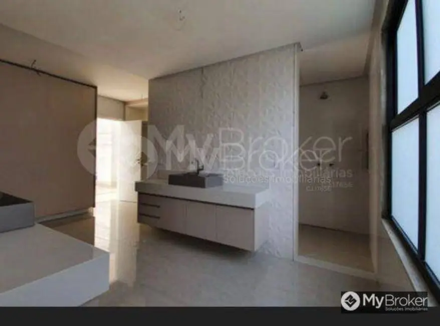 Sobrado com 4 quartos à venda, 680m2 em Jardins Milão, Goiania - GO - imagem 9 Foto 9 de Sobrado com 4 quartos à venda, 680m2 em Jardins Milão, Goiania - GO