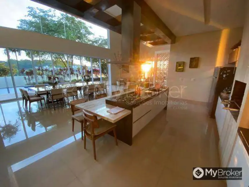 Foto 6 de Sobrado com 5 quartos à venda, 850m2 em Jardins Milão, Goiania - GO