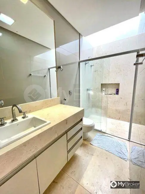 Foto 4 de Sobrado com 4 quartos à venda, 546m2 em Alphaville Flamboyant Residencial Araguaia, Goiania - GO