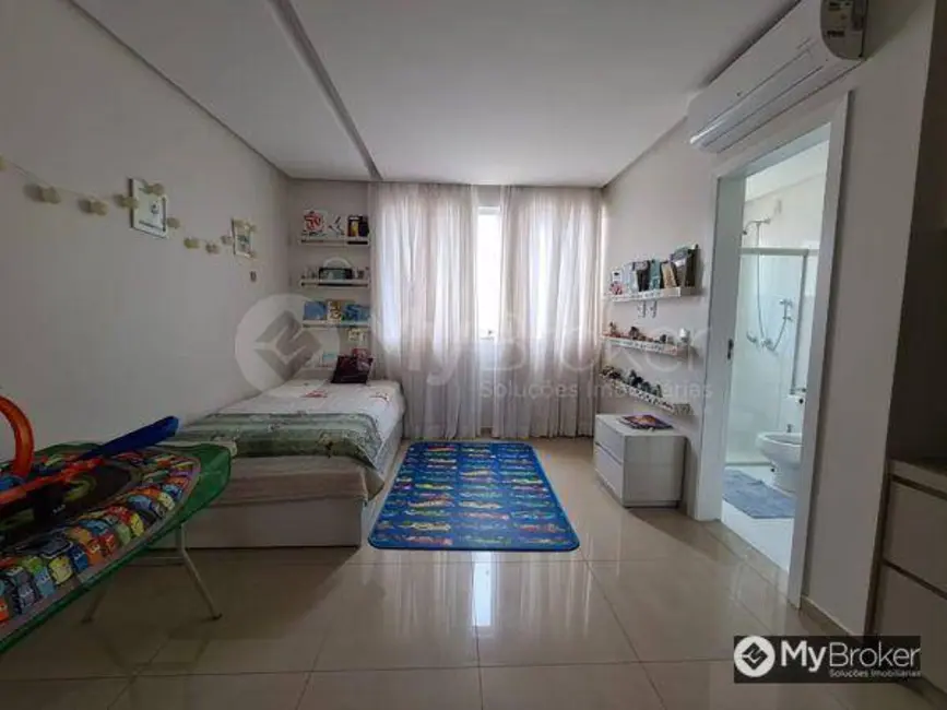 Foto 5 de Sobrado com 5 quartos à venda, 525m2 em Alphaville Flamboyant Residencial Araguaia, Goiania - GO