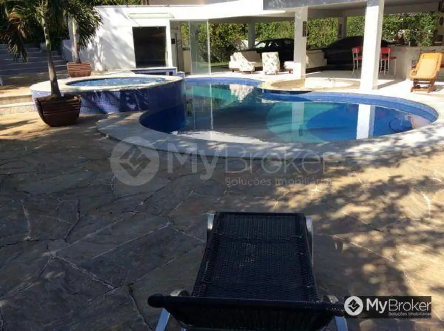 Casa de Condomínio com 5 quartos à venda, 2850m2 em Residencial Aldeia do Vale, Goiania - GO - imagem 3 Foto 3 de Casa de Condomínio com 5 quartos à venda, 2850m2 em Residencial Aldeia do Vale, Goiania - GO