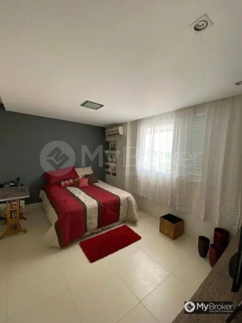 Sobrado com 4 quartos à venda, 518m2 em Alphaville Flamboyant Residencial Araguaia, Goiania - GO - imagem 3 Foto 3 de Sobrado com 4 quartos à venda, 518m2 em Alphaville Flamboyant Residencial Araguaia, Goiania - GO