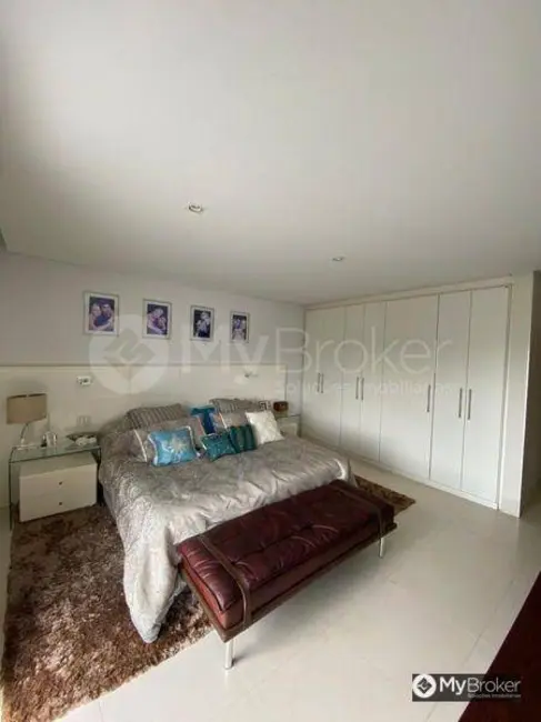 Sobrado com 4 quartos à venda, 518m2 em Alphaville Flamboyant Residencial Araguaia, Goiania - GO - imagem 7 Foto 7 de Sobrado com 4 quartos à venda, 518m2 em Alphaville Flamboyant Residencial Araguaia, Goiania - GO