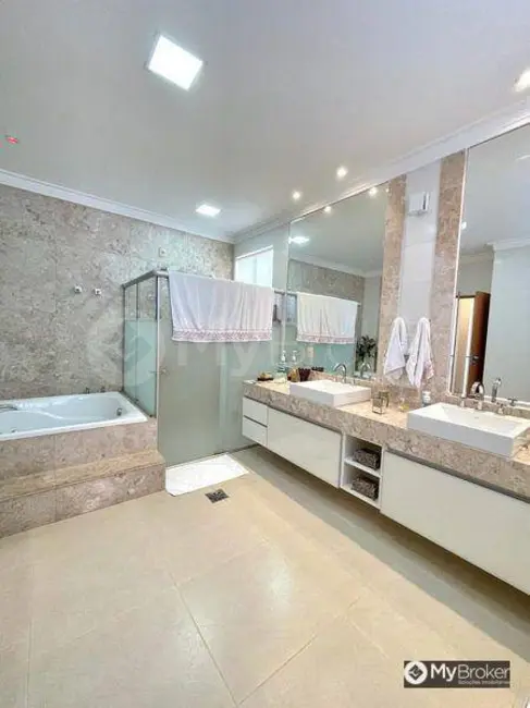 Foto 7 de Sobrado com 4 quartos à venda, 500m2 em Alphaville Flamboyant Residencial Araguaia, Goiania - GO