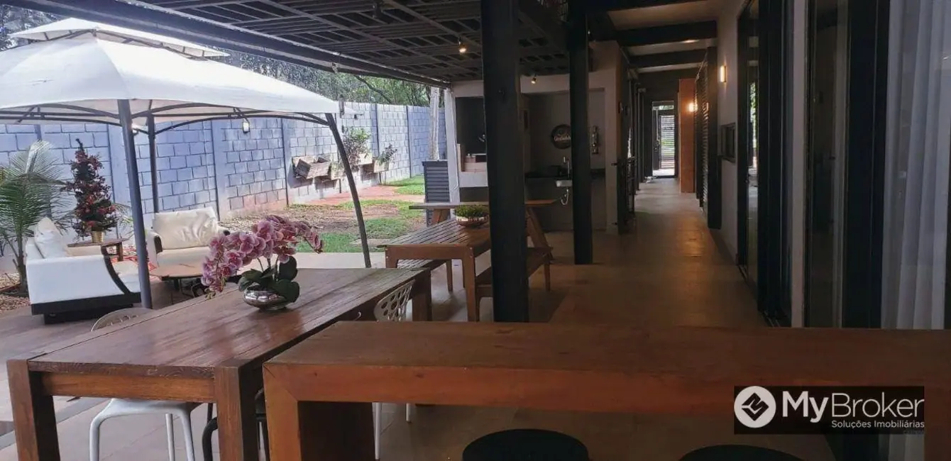 Foto 4 de Casa de Condomínio com 3 quartos à venda, 1400m2 em Residencial Villa Verde, Senador Canedo - GO