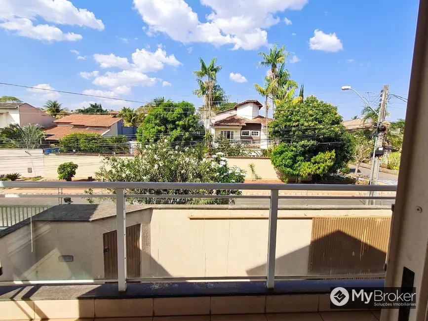 Foto 3 de Sobrado com 4 quartos à venda, 456m2 em Setor Jaó, Goiania - GO