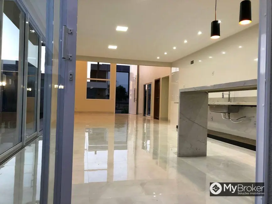 Casa de Condomínio com 4 quartos à venda, 406m2 em Residencial Goiânia Golfe Clube, Goiania - GO - imagem 9 Foto 9 de Casa de Condomínio com 4 quartos à venda, 406m2 em Residencial Goiânia Golfe Clube, Goiania - GO