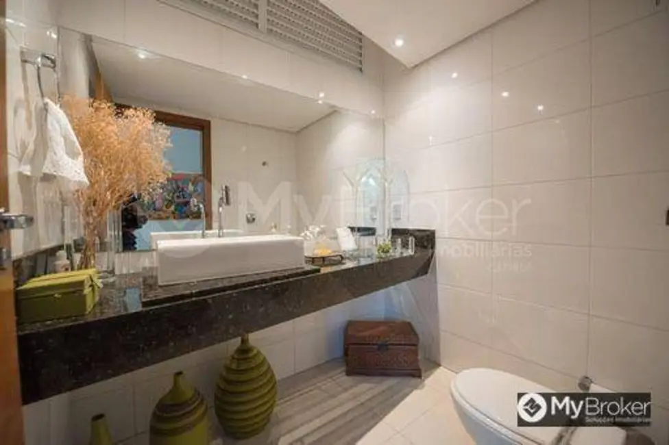 Foto 8 de Sobrado com 5 quartos à venda, 685m2 em Residencial Alphaville Flamboyant, Goiania - GO