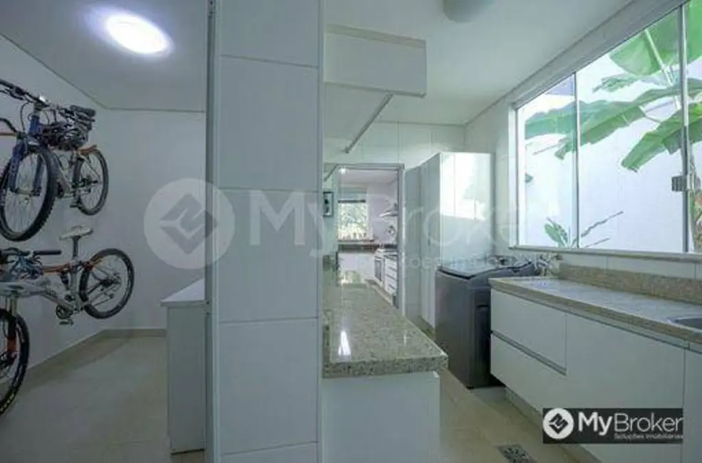 Foto 4 de Sobrado com 5 quartos à venda, 685m2 em Residencial Alphaville Flamboyant, Goiania - GO