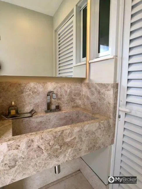 Foto 7 de Sobrado com 4 quartos à venda, 584m2 em Alphaville Flamboyant Residencial Araguaia, Goiania - GO