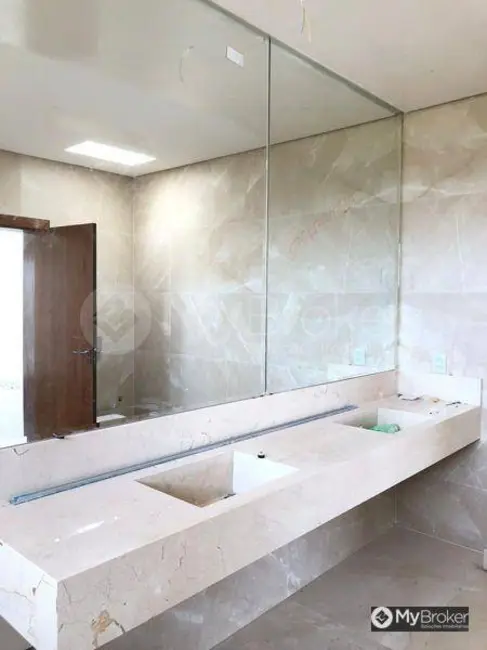 Foto 9 de Sobrado com 4 quartos à venda, 661m2 em Residencial Alphaville Flamboyant, Goiania - GO
