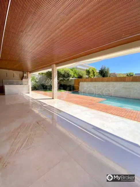 Foto 3 de Sobrado com 5 quartos à venda, 667m2 em Residencial Alphaville Flamboyant, Goiania - GO