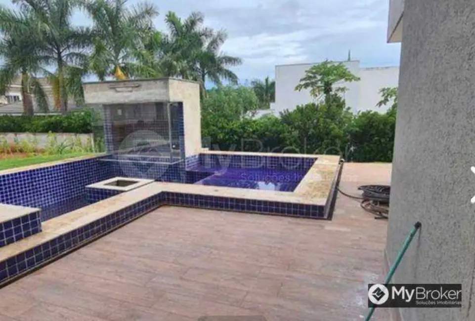 Casa de Condomínio com 4 quartos à venda, 1331m2 em Residencial Aldeia do Vale, Goiania - GO - imagem 3 Foto 3 de Casa de Condomínio com 4 quartos à venda, 1331m2 em Residencial Aldeia do Vale, Goiania - GO