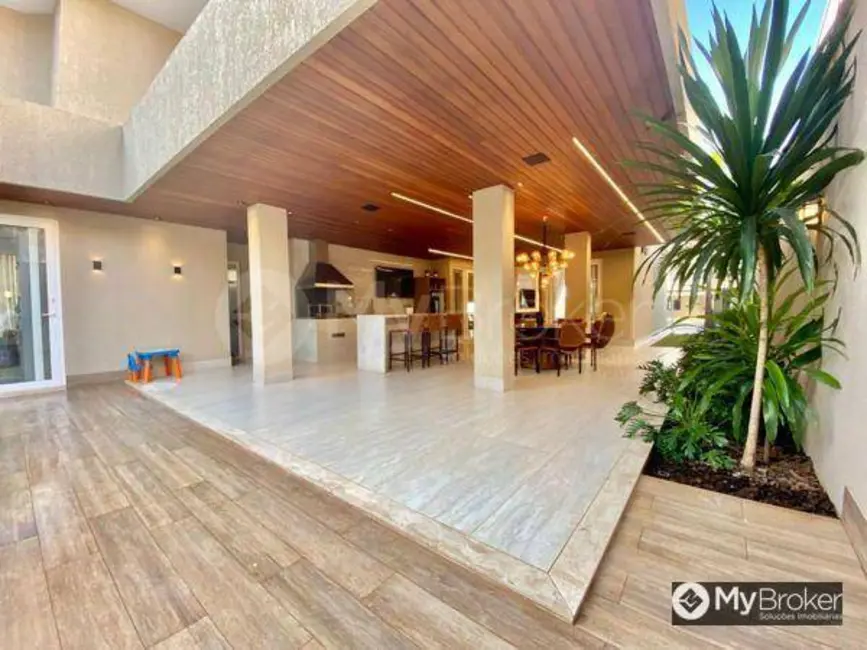 Foto 3 de Sobrado com 4 quartos à venda, 465m2 em Jardins Verona, Goiania - GO