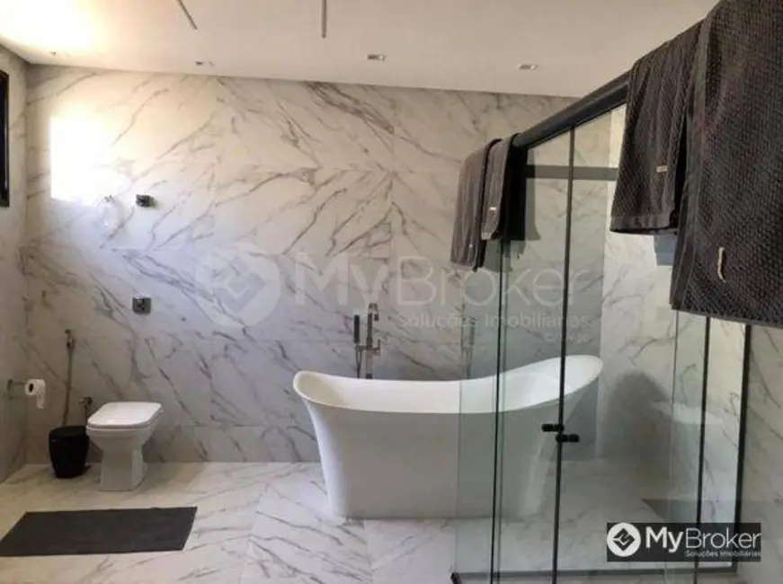 Foto 4 de Sobrado com 4 quartos à venda, 440m2 em Jardins Verona, Goiania - GO