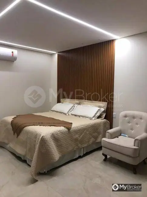 Foto 9 de Sobrado com 4 quartos à venda, 440m2 em Jardins Verona, Goiania - GO
