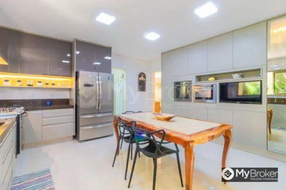 Foto 5 de Sobrado com 4 quartos à venda, 420m2 em Jardins Verona, Goiania - GO