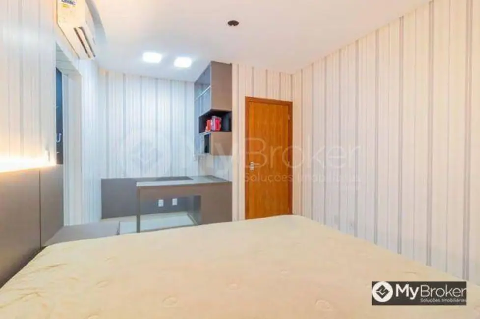 Foto 8 de Sobrado com 4 quartos à venda, 420m2 em Jardins Verona, Goiania - GO