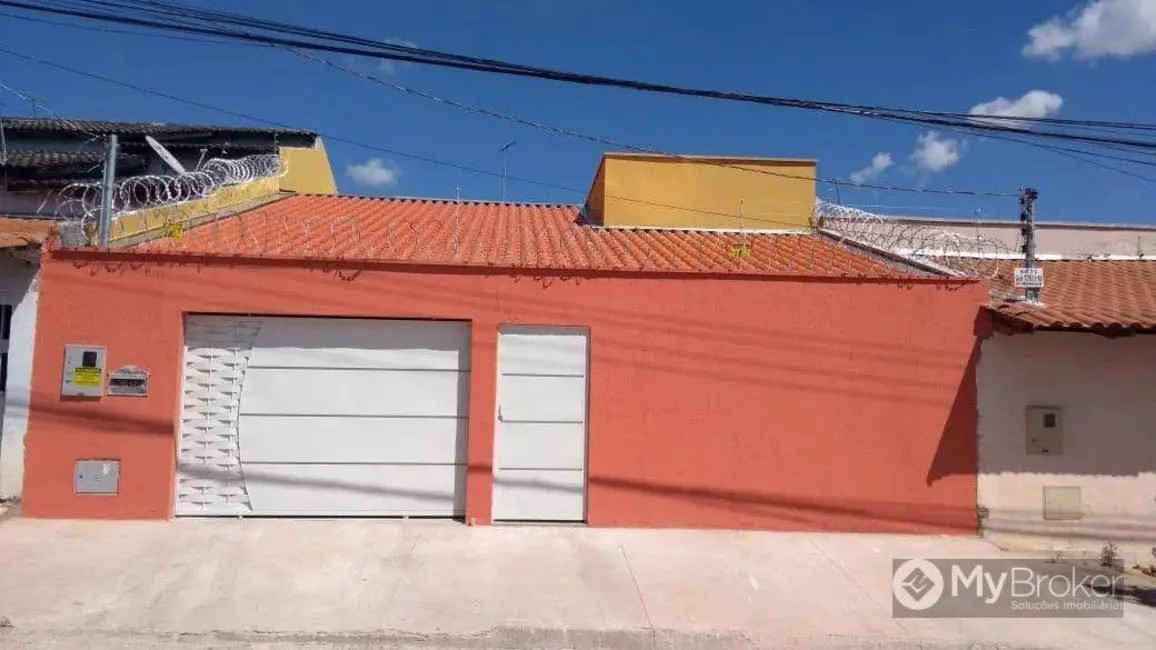 Foto 1 de Casa com 4 quartos à venda, 300m2 em Setor Garavelo, Aparecida De Goiania - GO