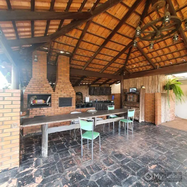 Foto 8 de Casa com 2 quartos à venda, 804m2 em Goiania - GO