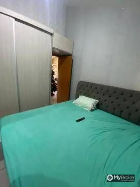 Foto 4 de Casa de Condomínio com 3 quartos à venda, 200m2 em Residencial Solar Ville, Goiania - GO