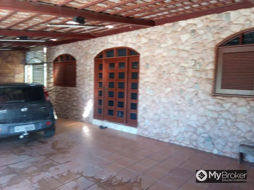 Foto 1 de Casa com 3 quartos à venda, 450m2 em Vila Jardim São Judas Tadeu, Goiania - GO