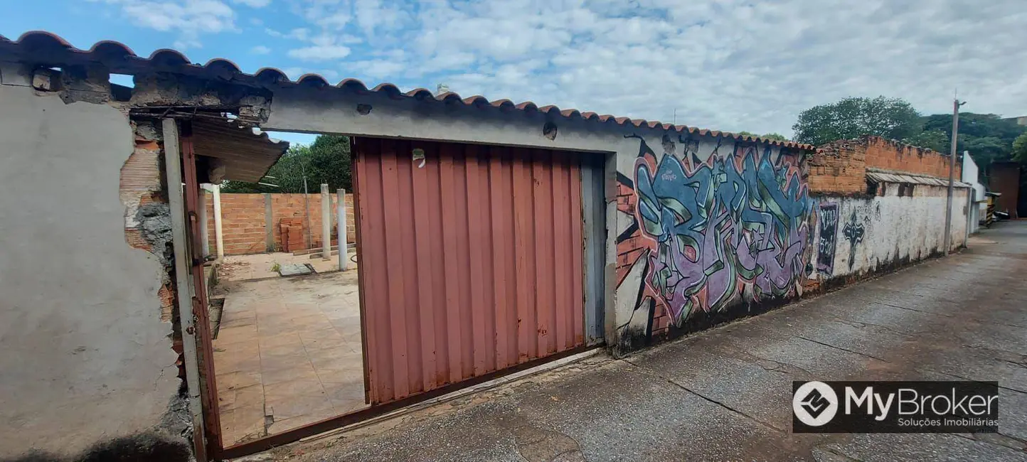 Foto 5 de Terreno / Lote à venda, 336m2 em Setor Leste Universitário, Goiania - GO