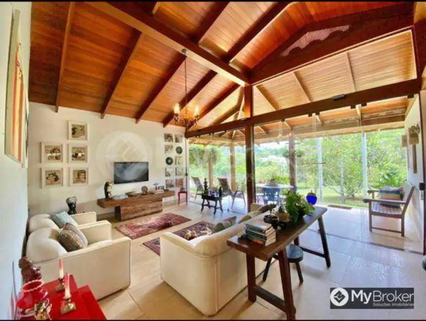 Foto 2 de Sobrado com 6 quartos à venda, 1739m2 em Residencial Aldeia do Vale, Goiania - GO