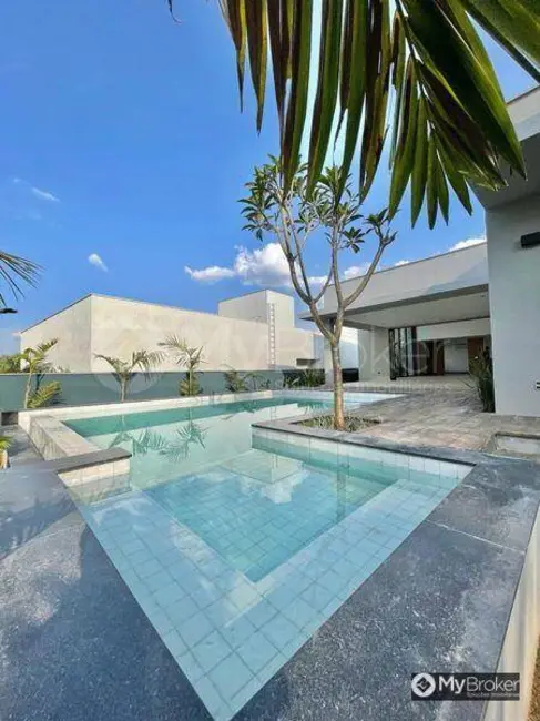 Foto 1 de Casa de Condomínio com 6 quartos à venda, 706m2 em Alphaville Flamboyant Residencial Araguaia, Goiania - GO