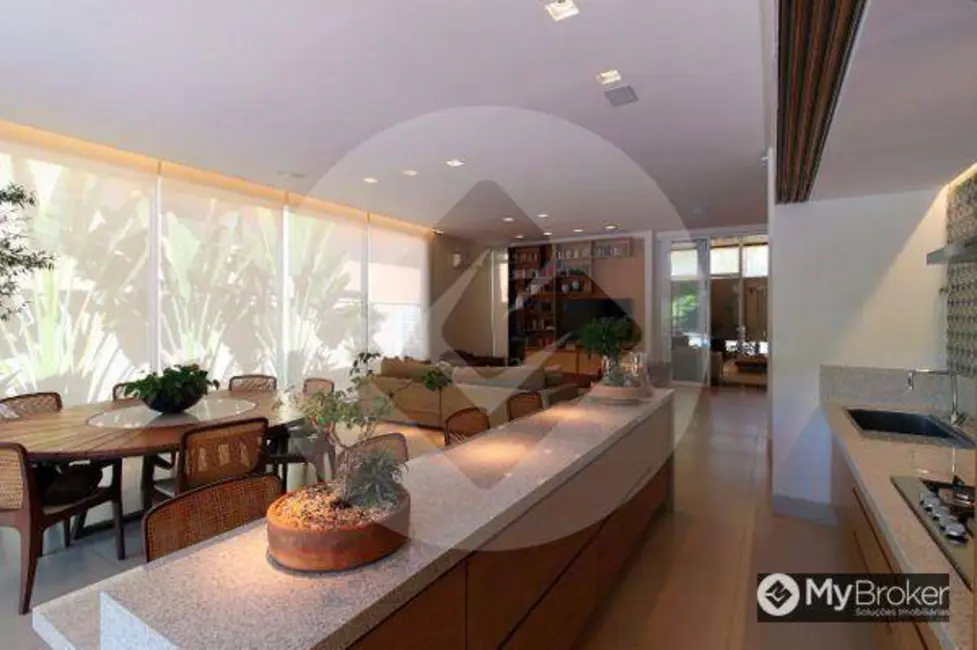 Foto 1 de Casa de Condomínio com 4 quartos à venda, 1250m2 em Goiania - GO