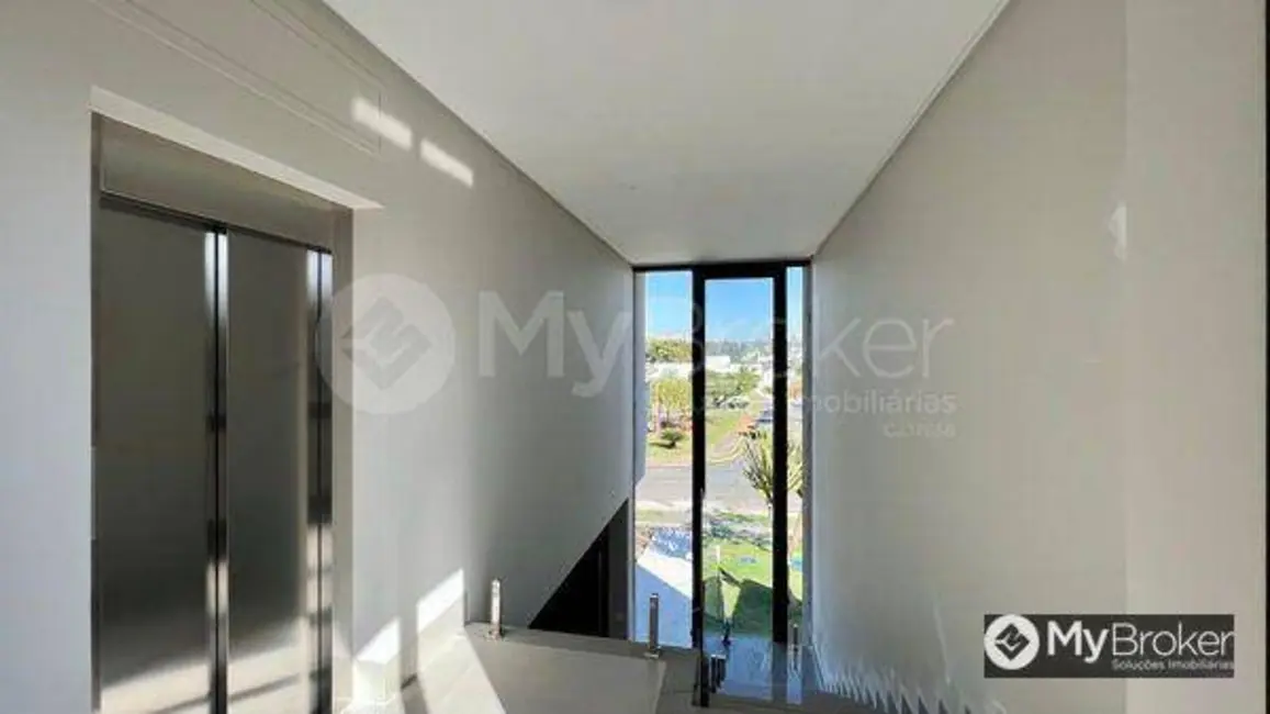 Casa de Condomínio com 4 quartos à venda, 772m2 em Residencial Alphaville Flamboyant, Goiania - GO - imagem 7 Foto 7 de Casa de Condomínio com 4 quartos à venda, 772m2 em Residencial Alphaville Flamboyant, Goiania - GO