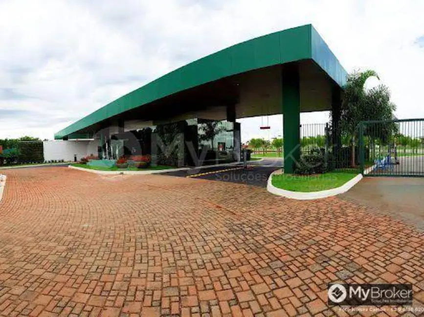Foto 1 de Terreno / Lote à venda, 445m2 em Goiania - GO